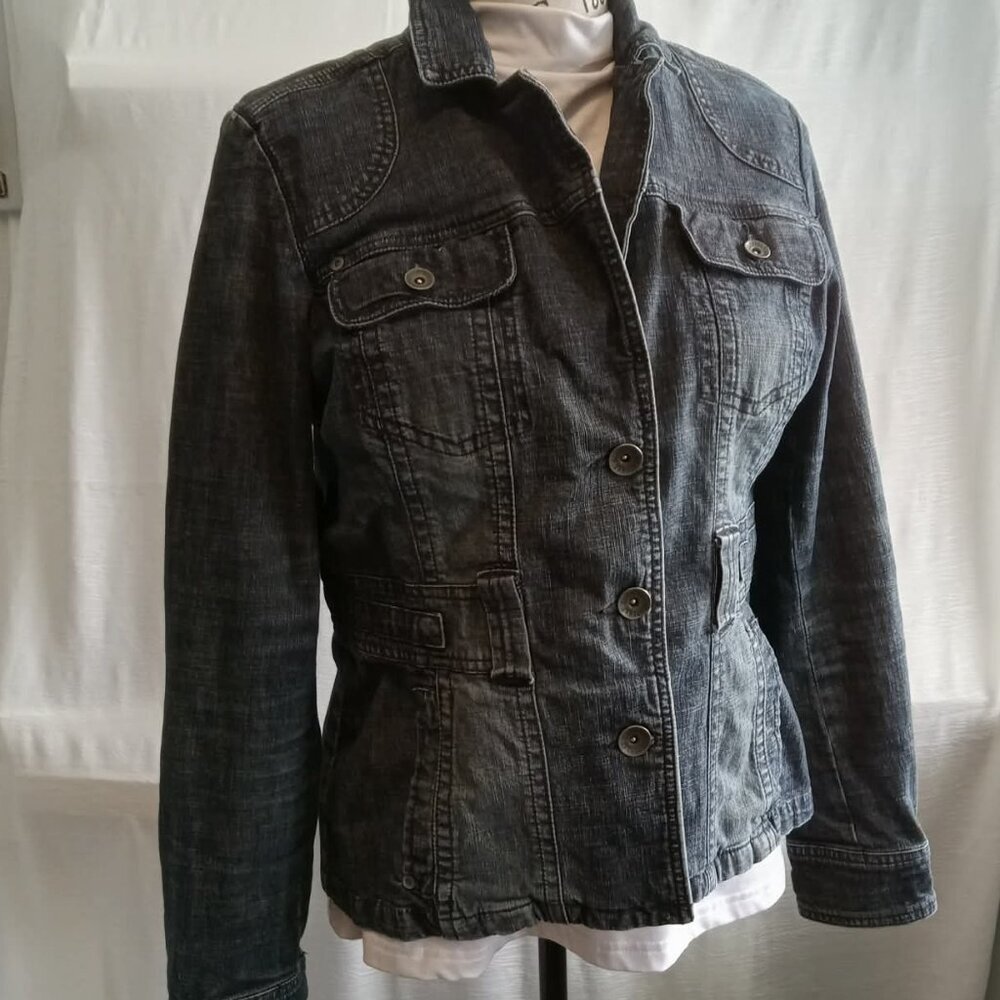 Vintage Contrast denim jacket (circa 2000) in perfect condition